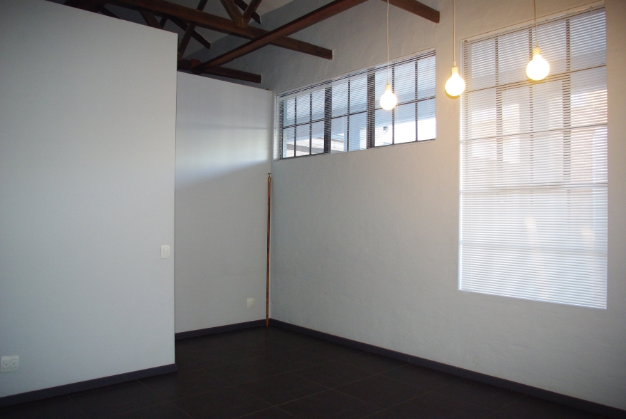 1 Bedroom Property for Sale in Braamfontein Gauteng
