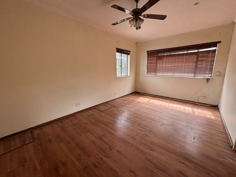To Let 3 Bedroom Property for Rent in Linden Gauteng