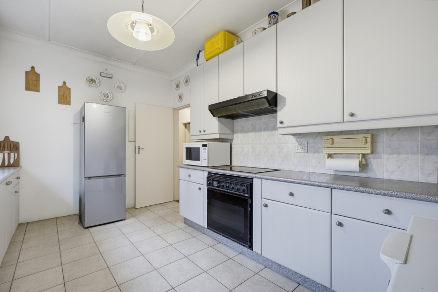3 Bedroom Property for Sale in Hurlyvale Gauteng