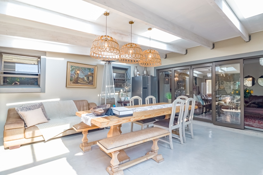 4 Bedroom Property for Sale in Willow Acres Gauteng