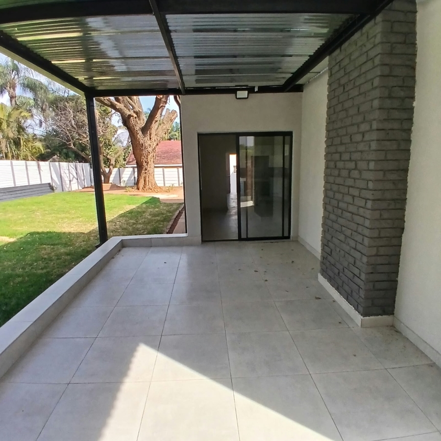 4 Bedroom Property for Sale in Annlin Gauteng
