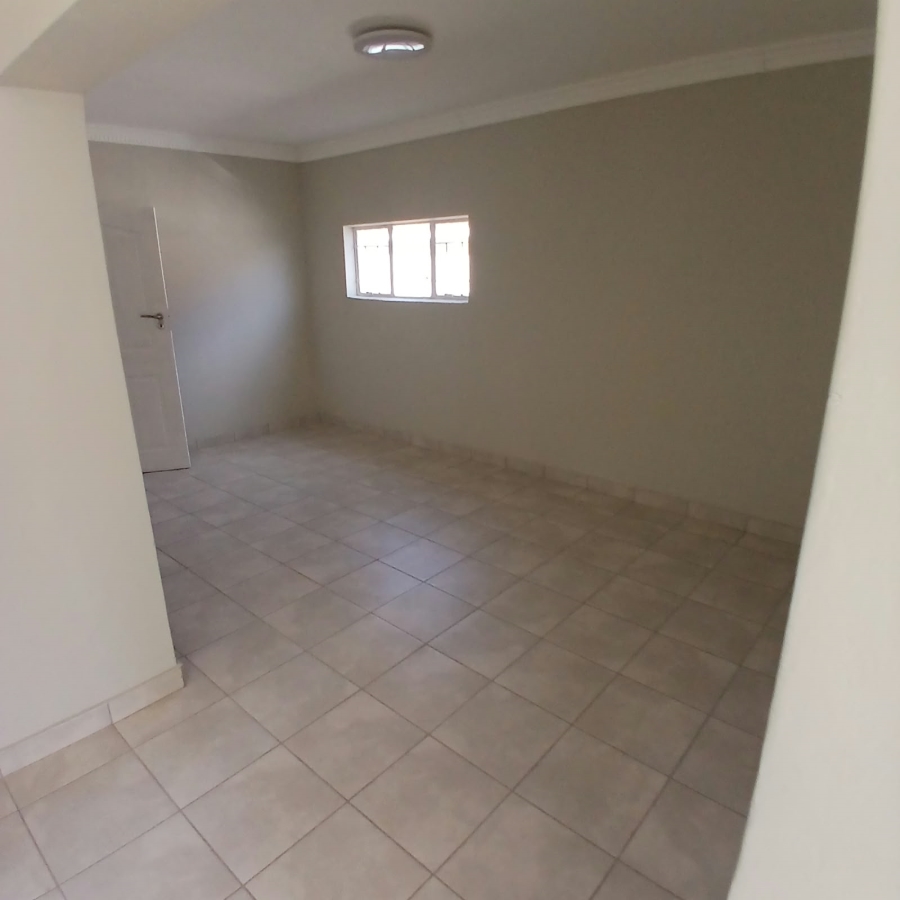 4 Bedroom Property for Sale in Annlin Gauteng