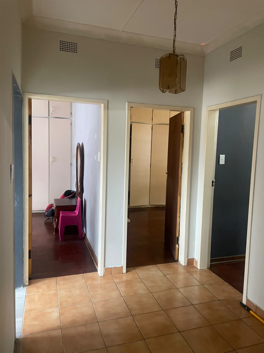 To Let 3 Bedroom Property for Rent in Queenswood Gauteng