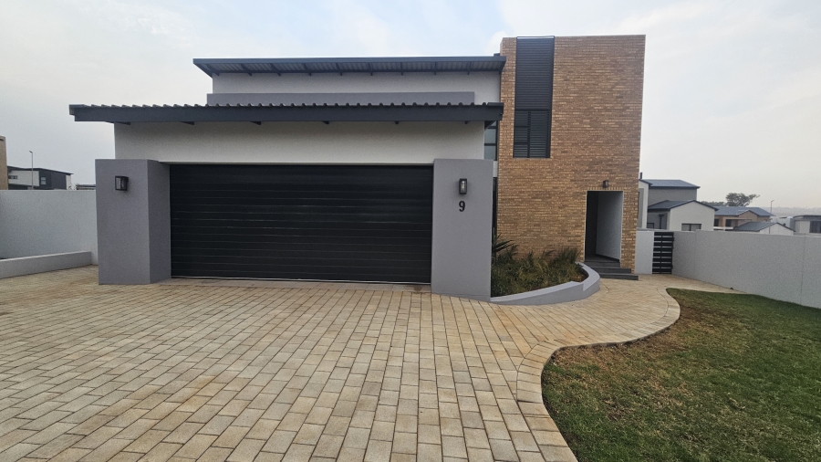 4 Bedroom Property for Sale in Fountainbrook Estate Gauteng
