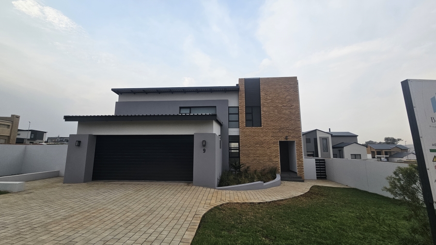 4 Bedroom Property for Sale in Fountainbrook Estate Gauteng