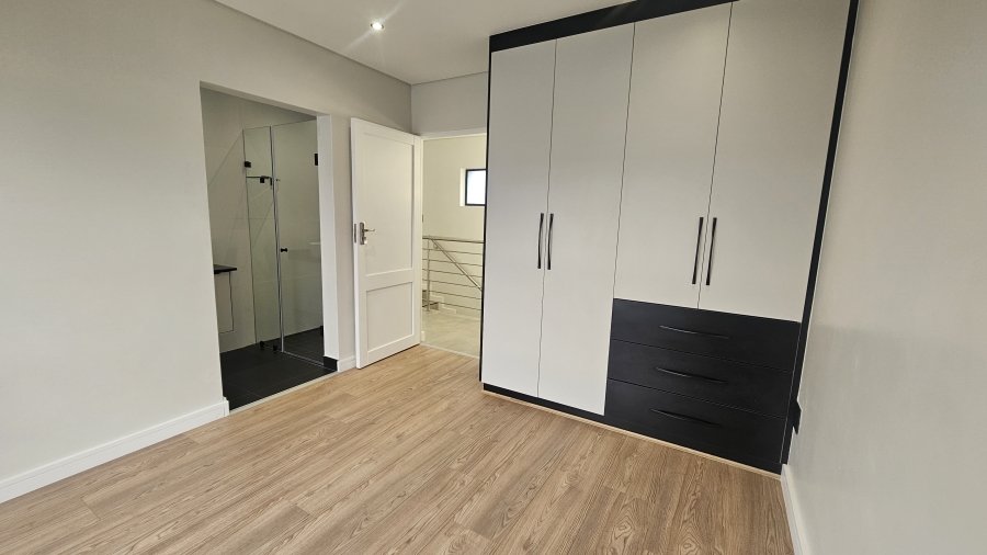 4 Bedroom Property for Sale in Fountainbrook Estate Gauteng