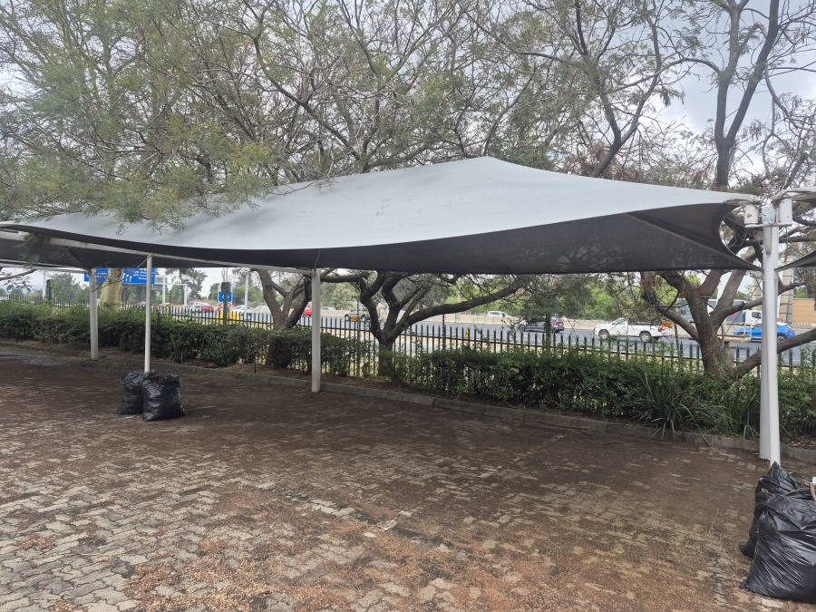 To Let Commercial Property for Rent in Longmeadow Gauteng