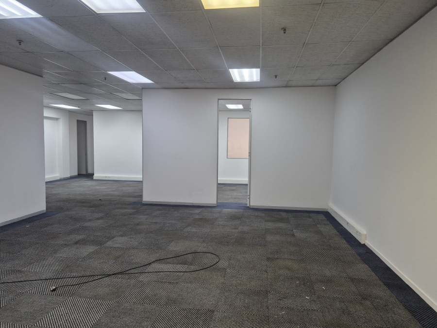 To Let Commercial Property for Rent in Longmeadow Gauteng