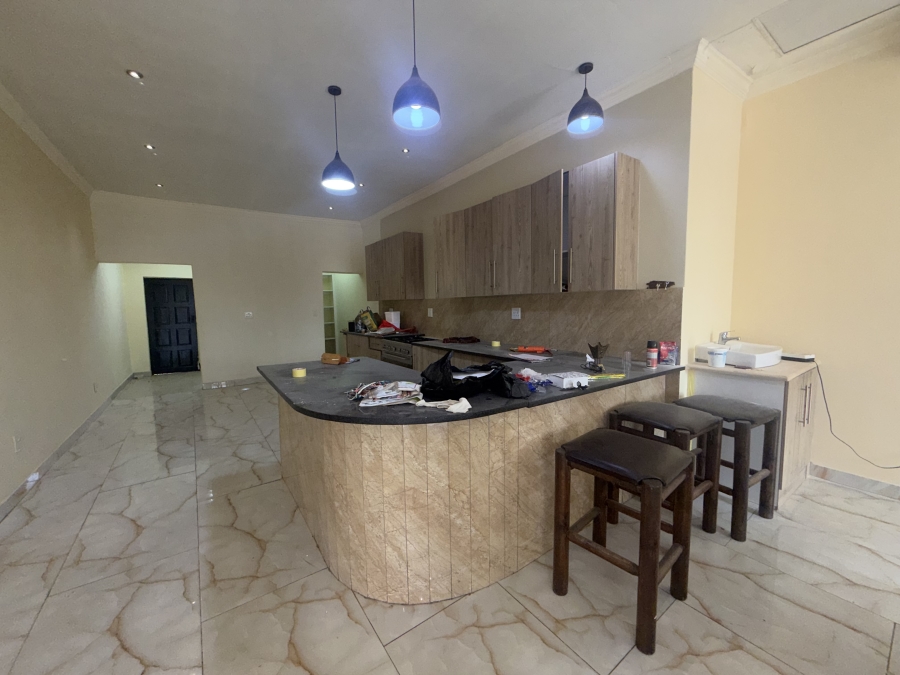 To Let 3 Bedroom Property for Rent in Deltoida A H Gauteng