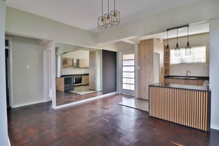 To Let 2 Bedroom Property for Rent in Illovo Gauteng