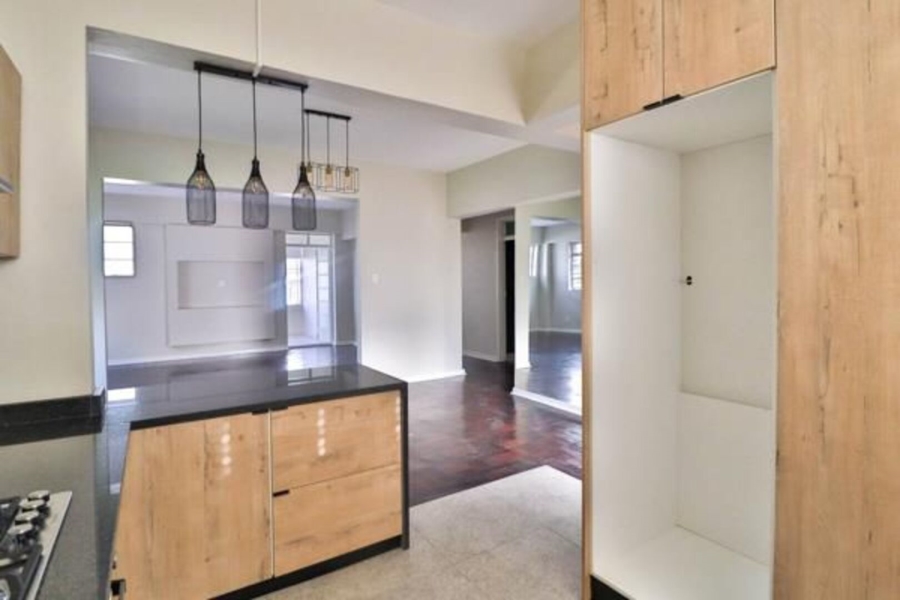 To Let 2 Bedroom Property for Rent in Illovo Gauteng