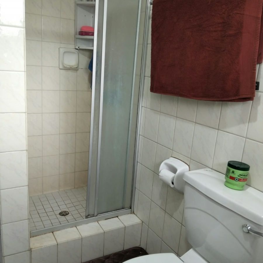 3 Bedroom Property for Sale in Bonaero Park Gauteng