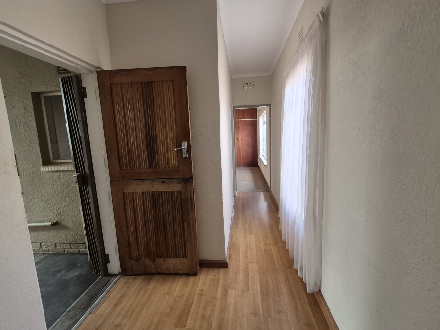 4 Bedroom Property for Sale in Dawnview Gauteng