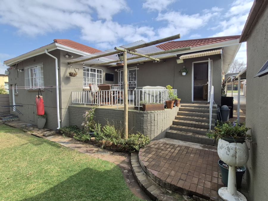 3 Bedroom Property for Sale in Gerdview Gauteng