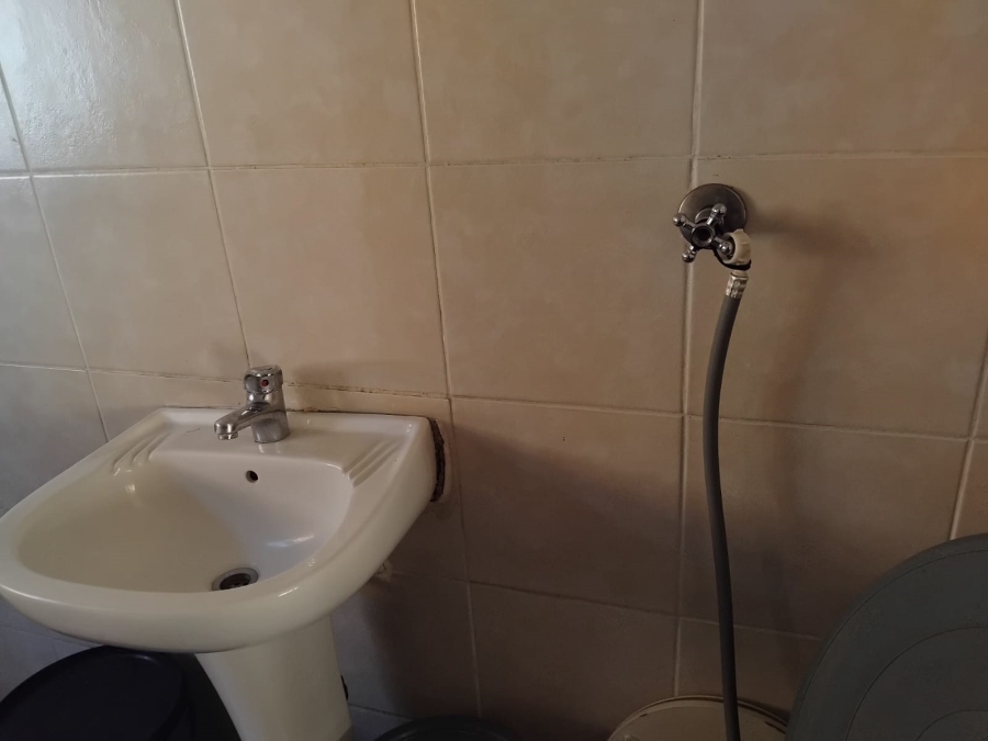2 Bedroom Property for Sale in Kempton Park Central Gauteng