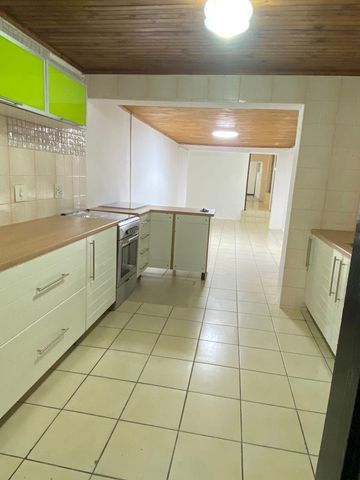 To Let 2 Bedroom Property for Rent in Chrisville Gauteng