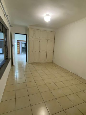 To Let 2 Bedroom Property for Rent in Chrisville Gauteng