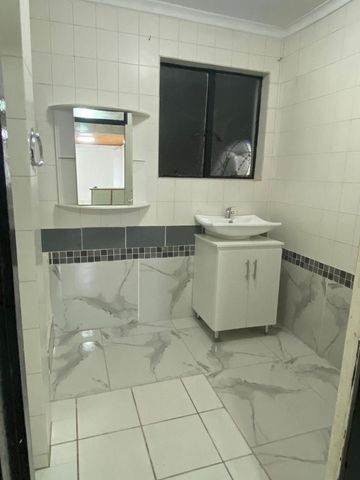 To Let 2 Bedroom Property for Rent in Chrisville Gauteng