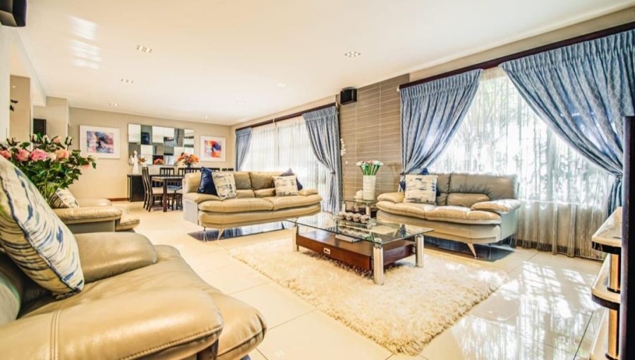 5 Bedroom Property for Sale in Terenure Gauteng