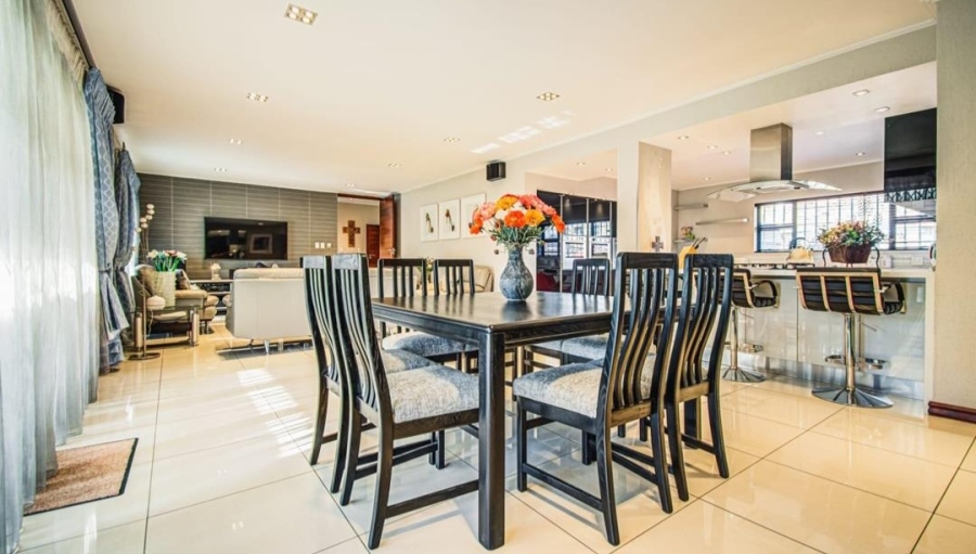 5 Bedroom Property for Sale in Terenure Gauteng