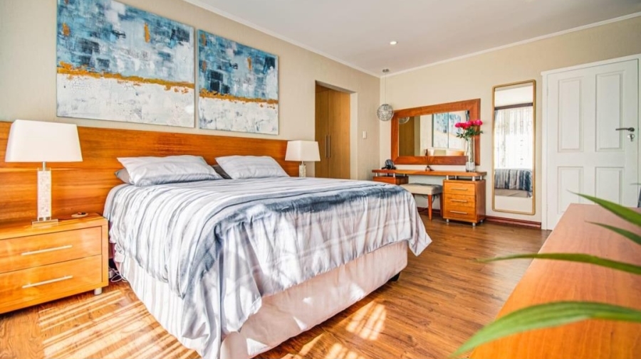 5 Bedroom Property for Sale in Terenure Gauteng