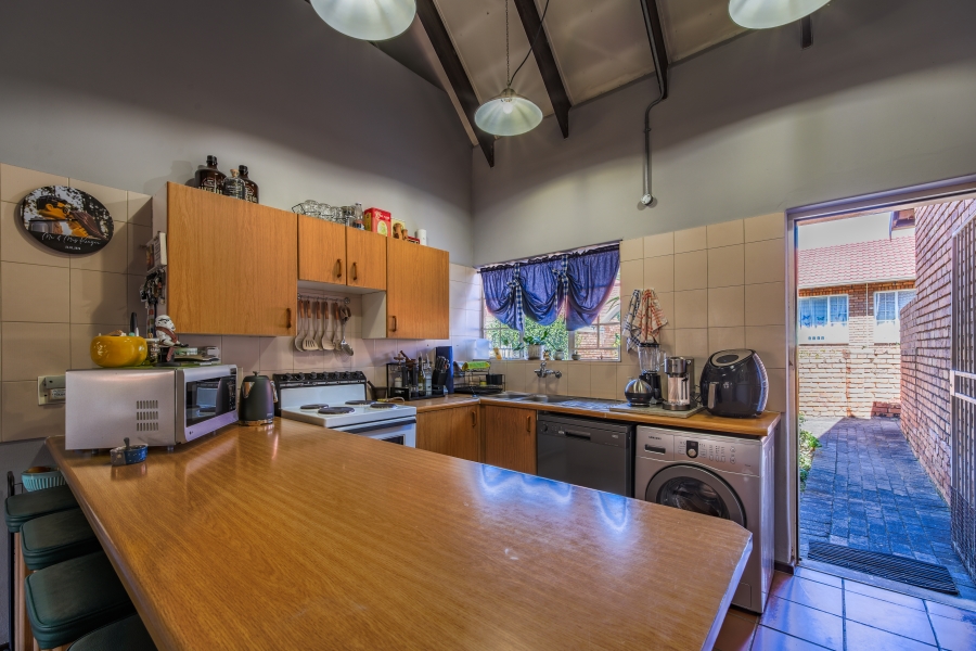 2 Bedroom Property for Sale in Garsfontein Gauteng