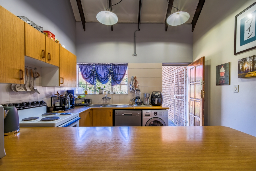 2 Bedroom Property for Sale in Garsfontein Gauteng
