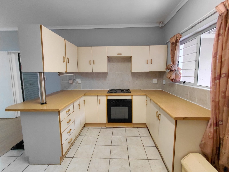 To Let 2 Bedroom Property for Rent in Willow Park Manor Gauteng