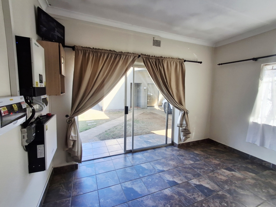 3 Bedroom Property for Sale in Villieria Gauteng