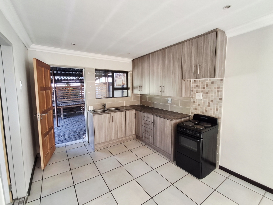 3 Bedroom Property for Sale in Villieria Gauteng