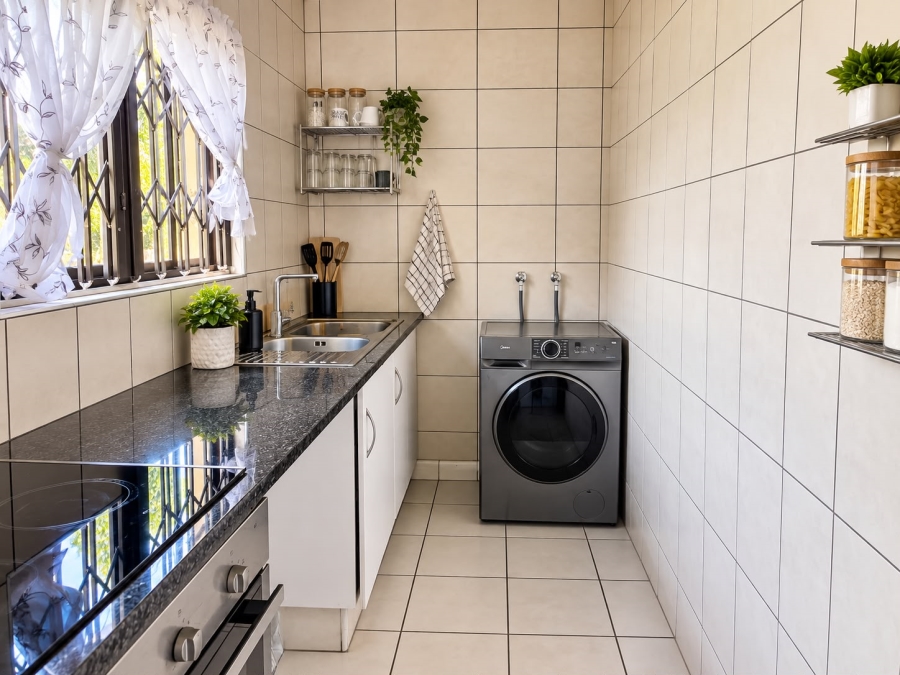 3 Bedroom Property for Sale in Brackendowns Gauteng