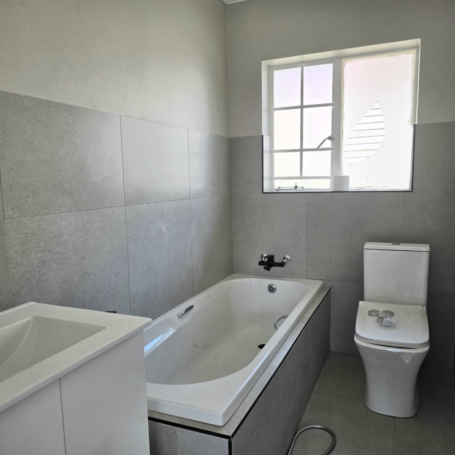 2 Bedroom Property for Sale in Garsfontein Gauteng