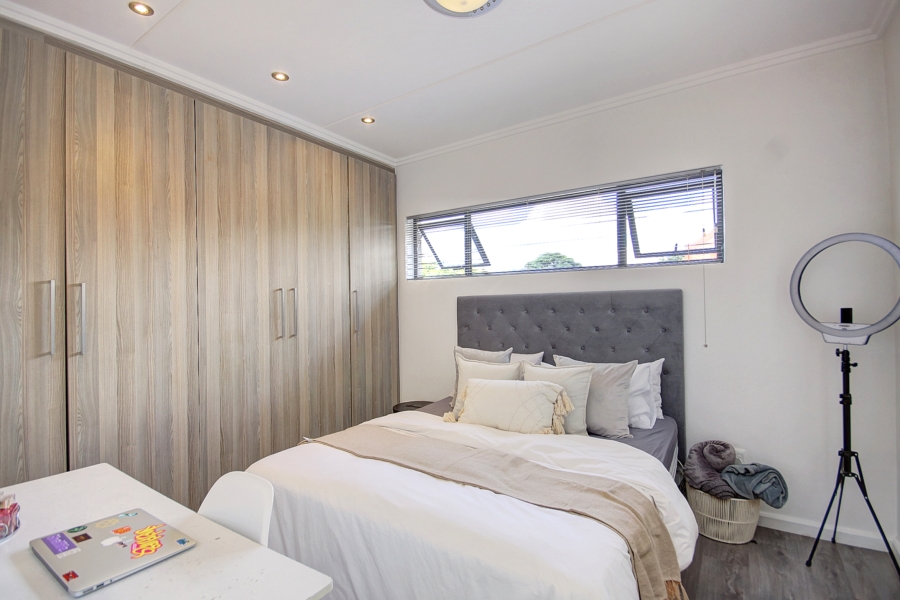 2 Bedroom Property for Sale in Rivonia Gauteng