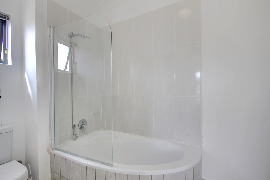 2 Bedroom Property for Sale in Rivonia Gauteng