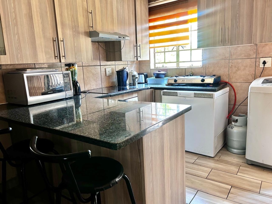 To Let 3 Bedroom Property for Rent in Noordwyk Gauteng