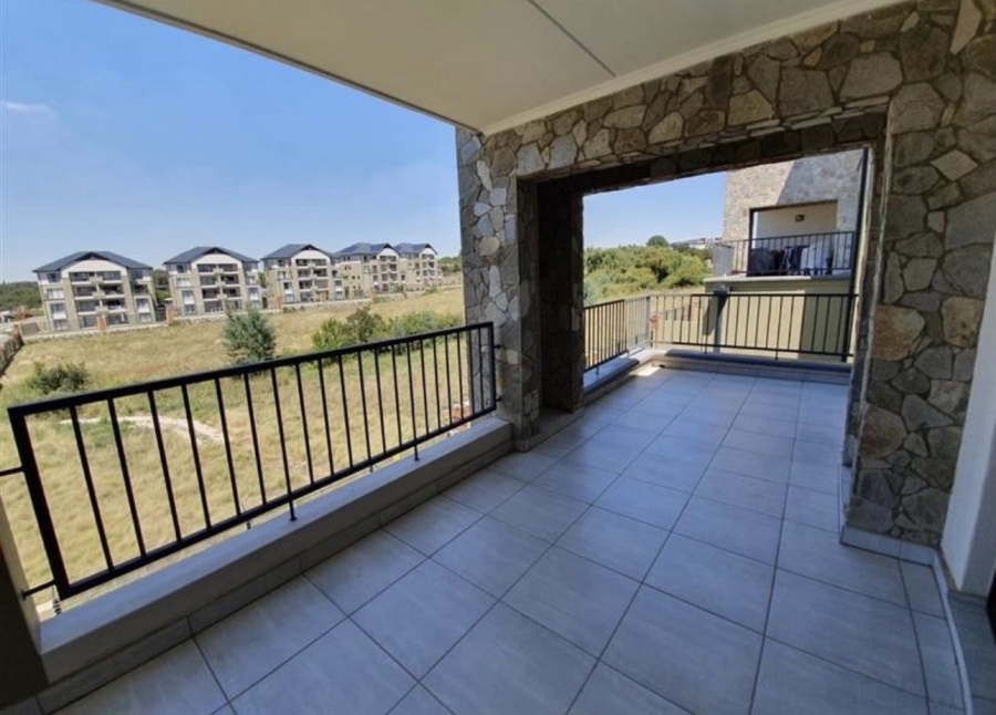 To Let 2 Bedroom Property for Rent in Waterfall Gauteng