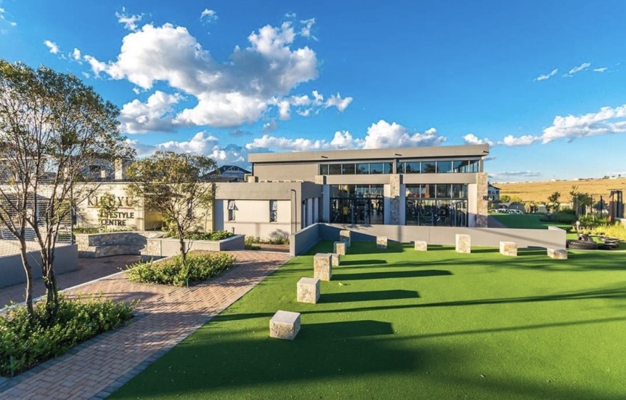 To Let 2 Bedroom Property for Rent in Waterfall Gauteng