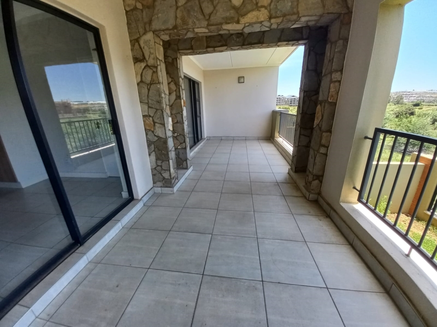 To Let 2 Bedroom Property for Rent in Waterfall Gauteng