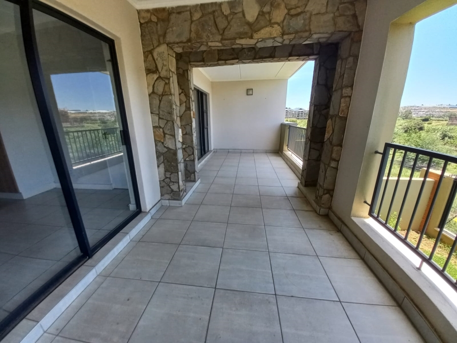 To Let 2 Bedroom Property for Rent in Waterfall Gauteng