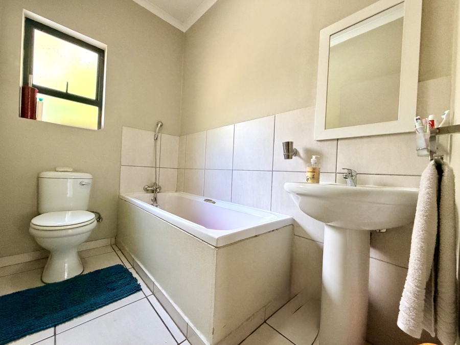 3 Bedroom Property for Sale in Rynfield Gauteng