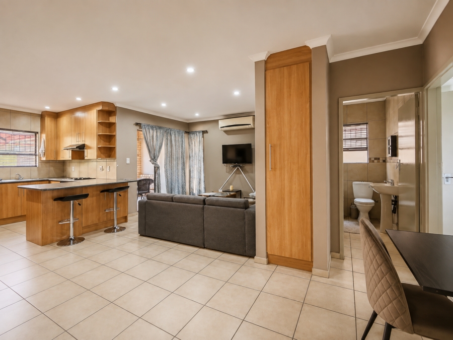 2 Bedroom Property for Sale in Three Rivers Gauteng