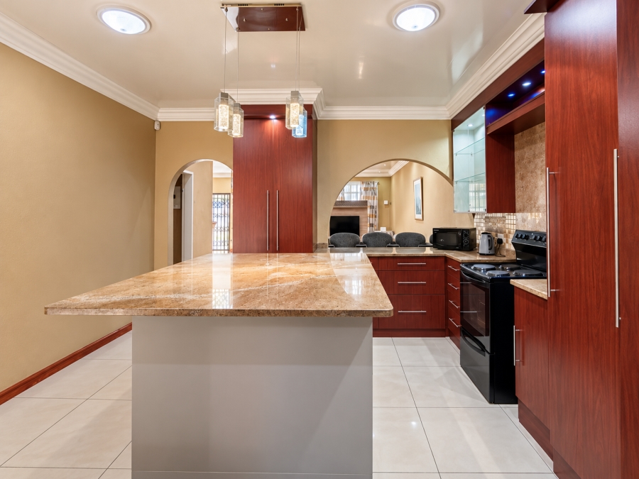 2 Bedroom Property for Sale in Three Rivers Gauteng