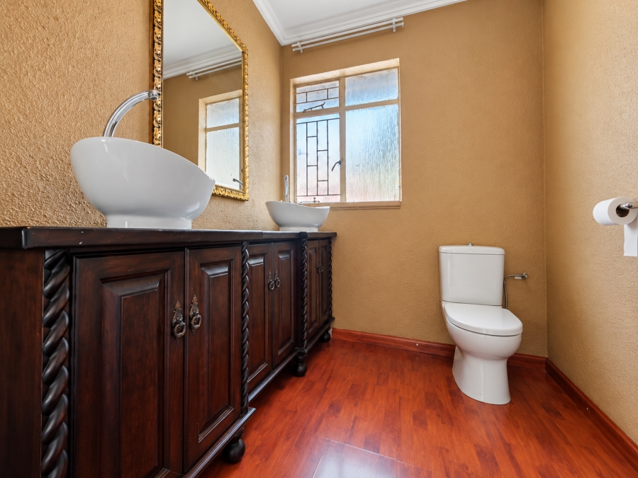 2 Bedroom Property for Sale in Three Rivers Gauteng