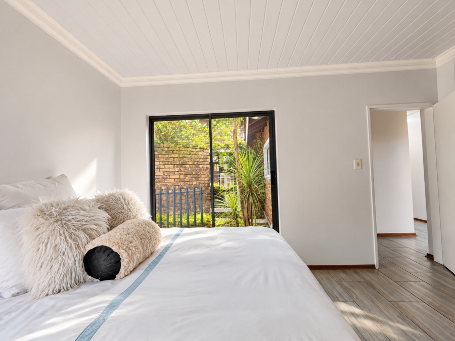 4 Bedroom Property for Sale in Three Rivers Proper Gauteng