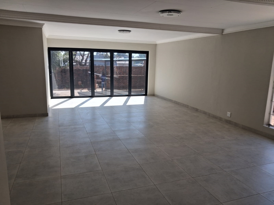 3 Bedroom Property for Sale in Wonderboom Gauteng
