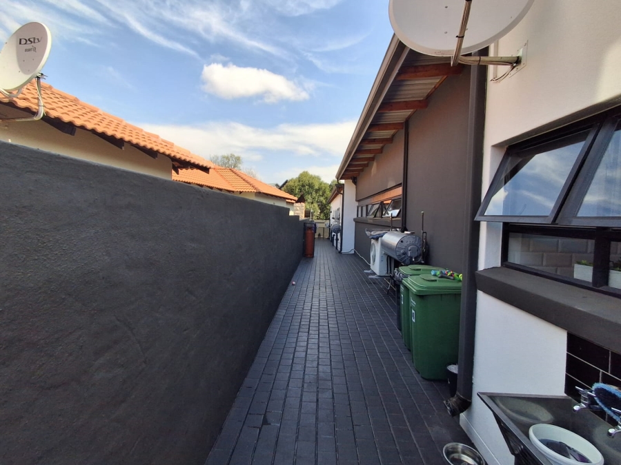 3 Bedroom Property for Sale in Sable Hills Gauteng