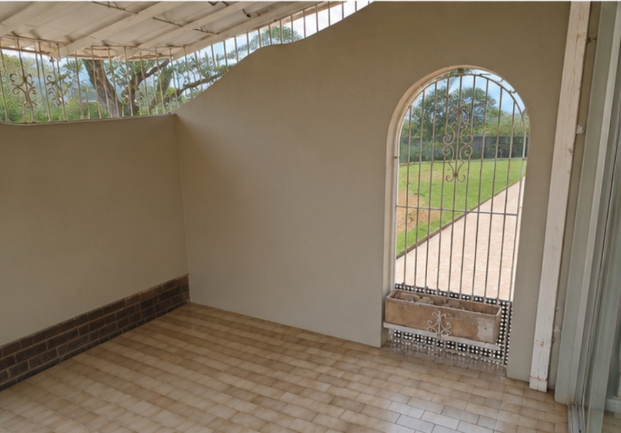 3 Bedroom Property for Sale in Hornsoord A H Gauteng