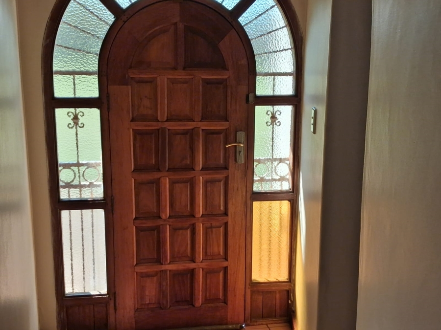 3 Bedroom Property for Sale in Hornsoord A H Gauteng