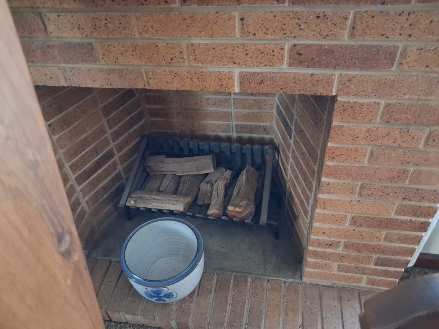 3 Bedroom Property for Sale in Valhalla Gauteng