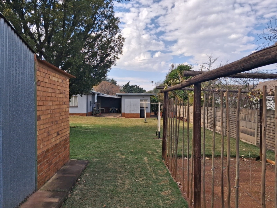 3 Bedroom Property for Sale in Valhalla Gauteng